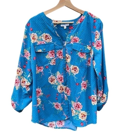 Notations Tops - Notations XL blue floral button down blouse